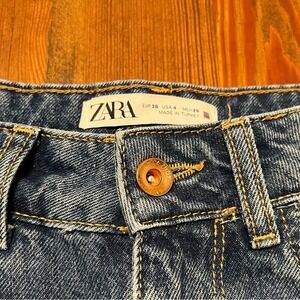 Zara‎  Women's Jeans Size 4